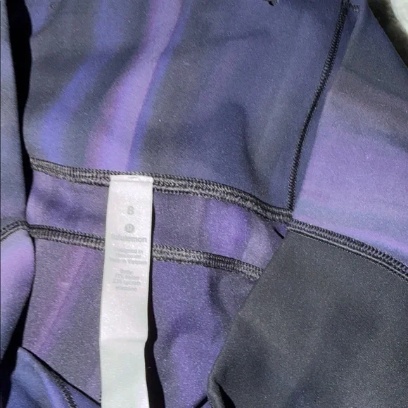 New Lululemon Athletica Purple Leggings 25” - Picture 4 of 7